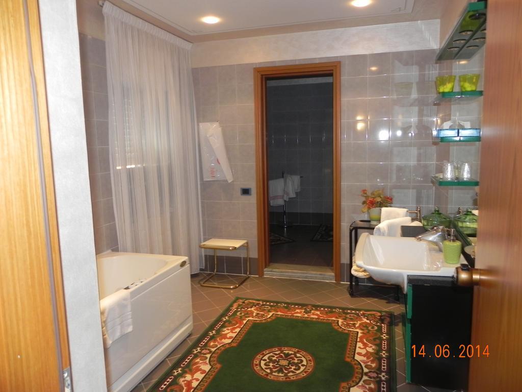 Hotel La Ruota Pianfei Room photo